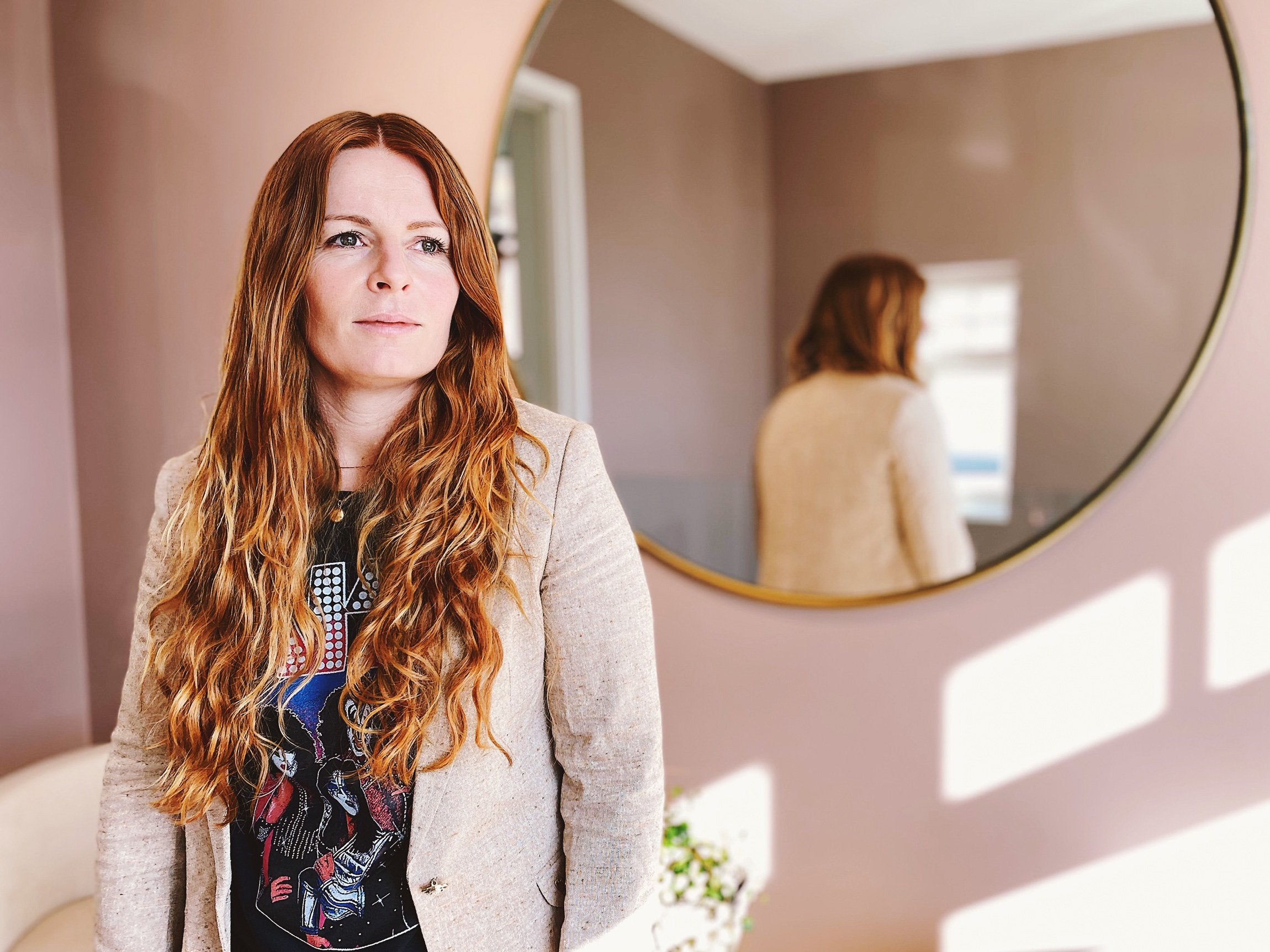 Eine mächtige Frau bei MOS MOSH: Loise, Chefdesignerin