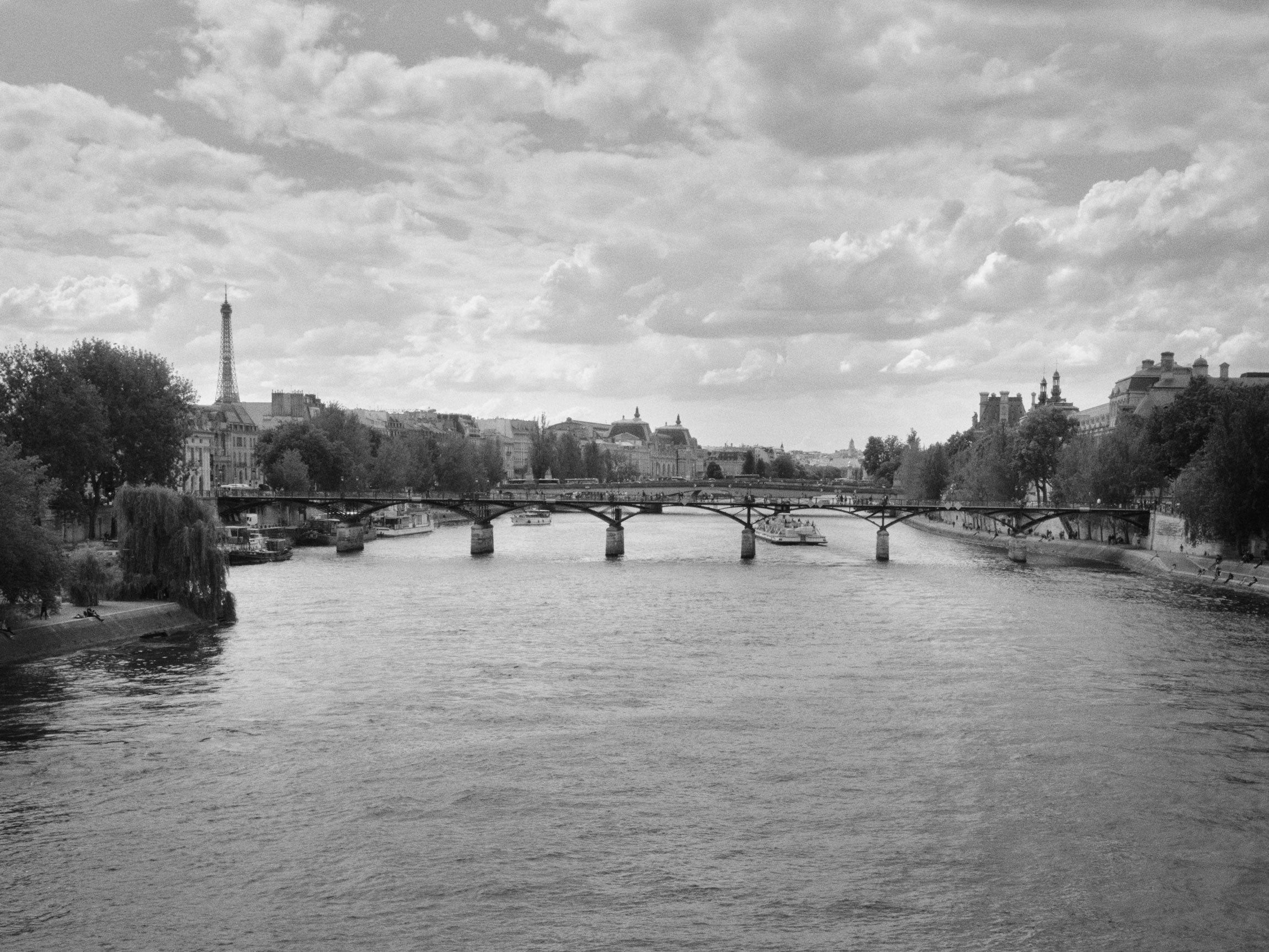 LY22: Hinter den Kulissen