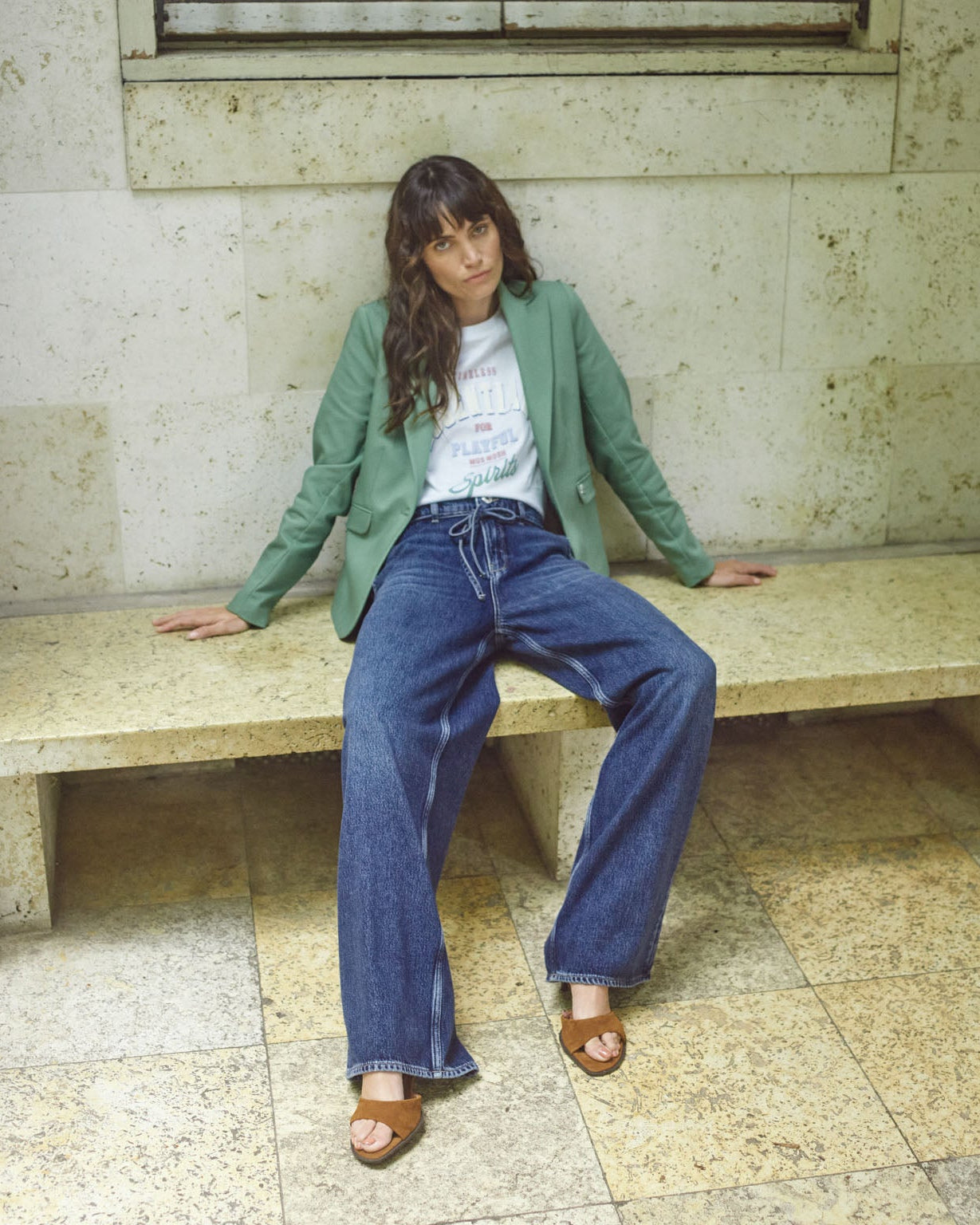 Modelshot / Dark Blue / Detail