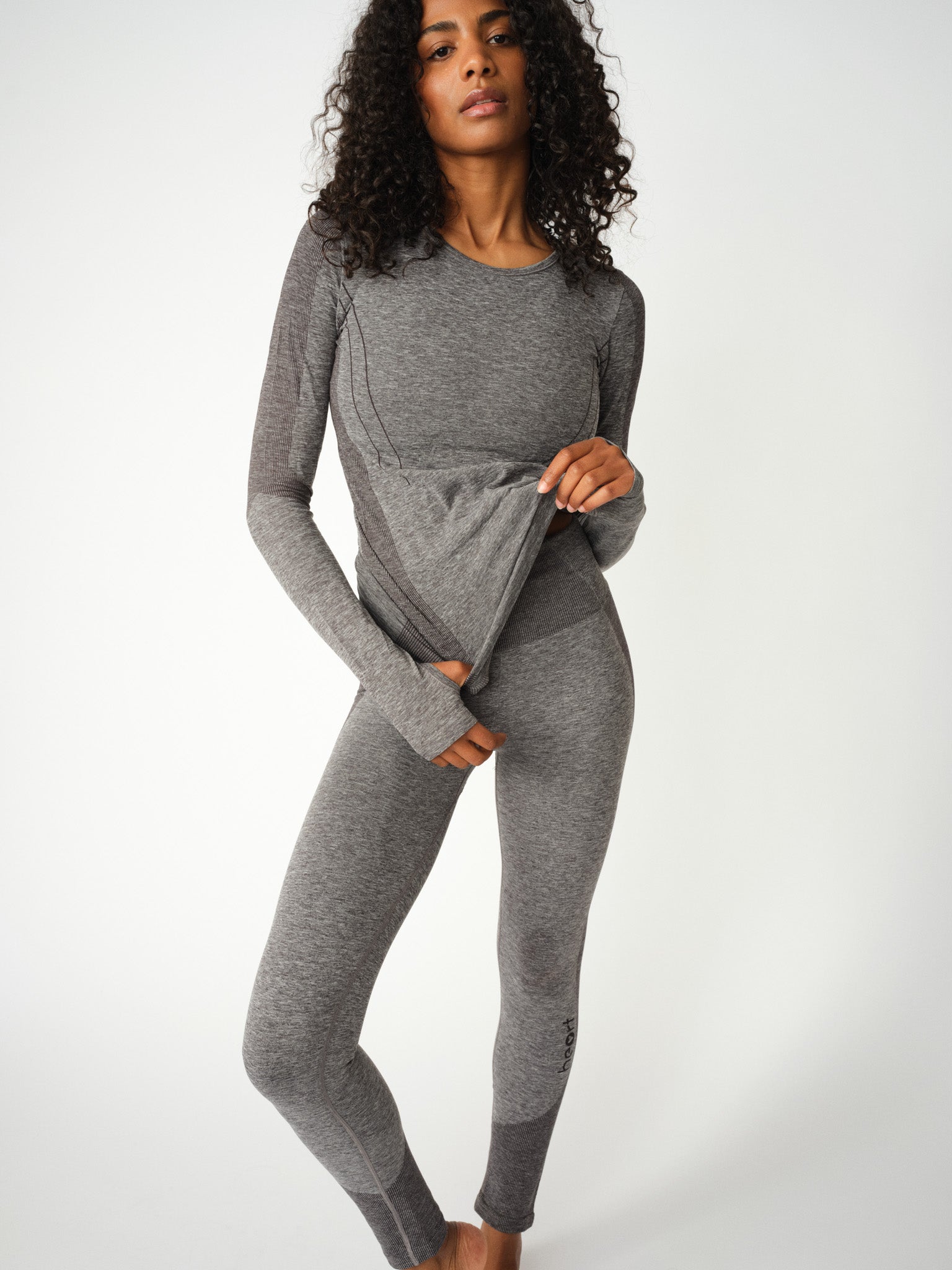 Modelshot / Grey Melange / Detail