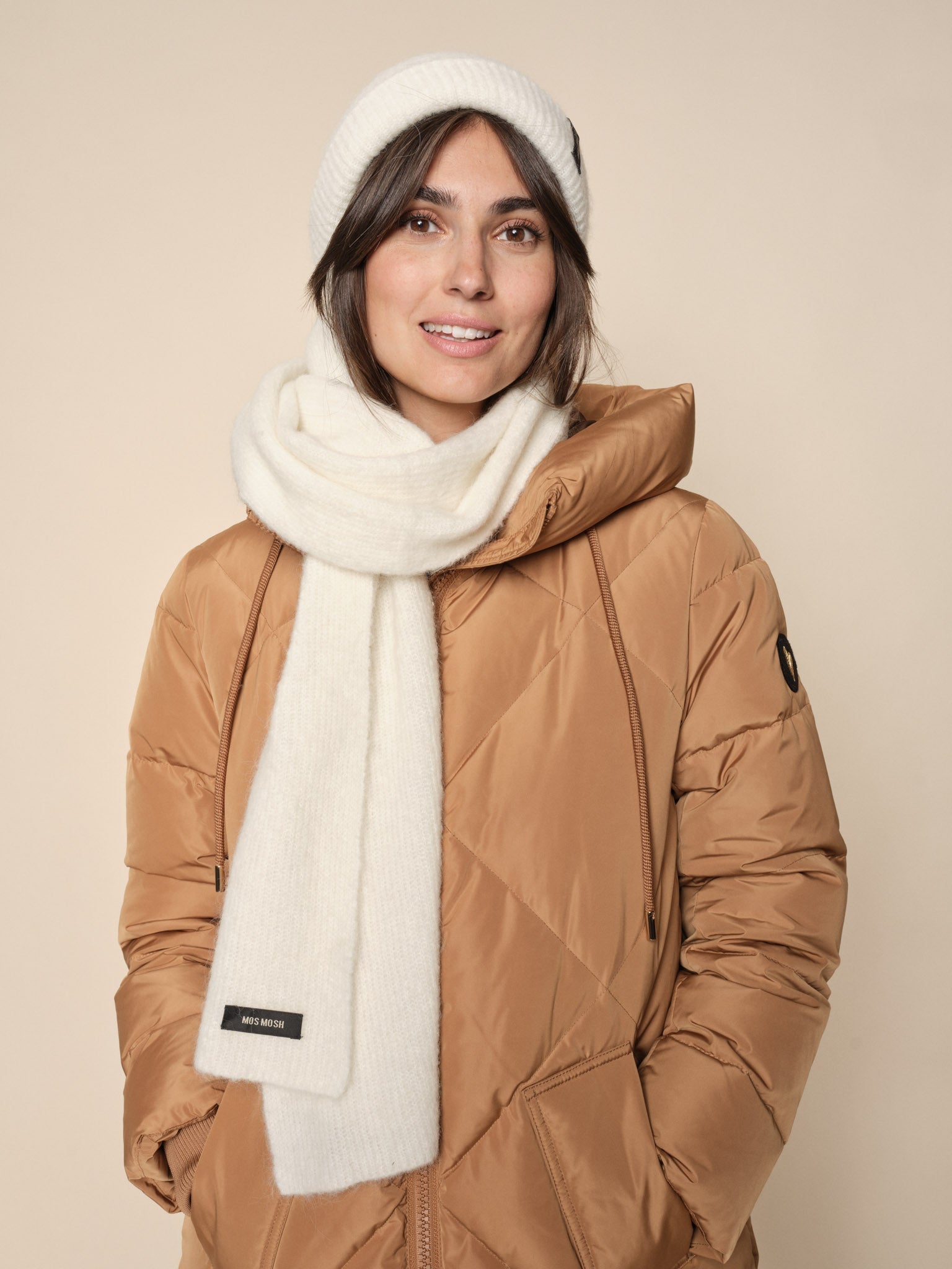 Modelshot / Chipmunk / Detail