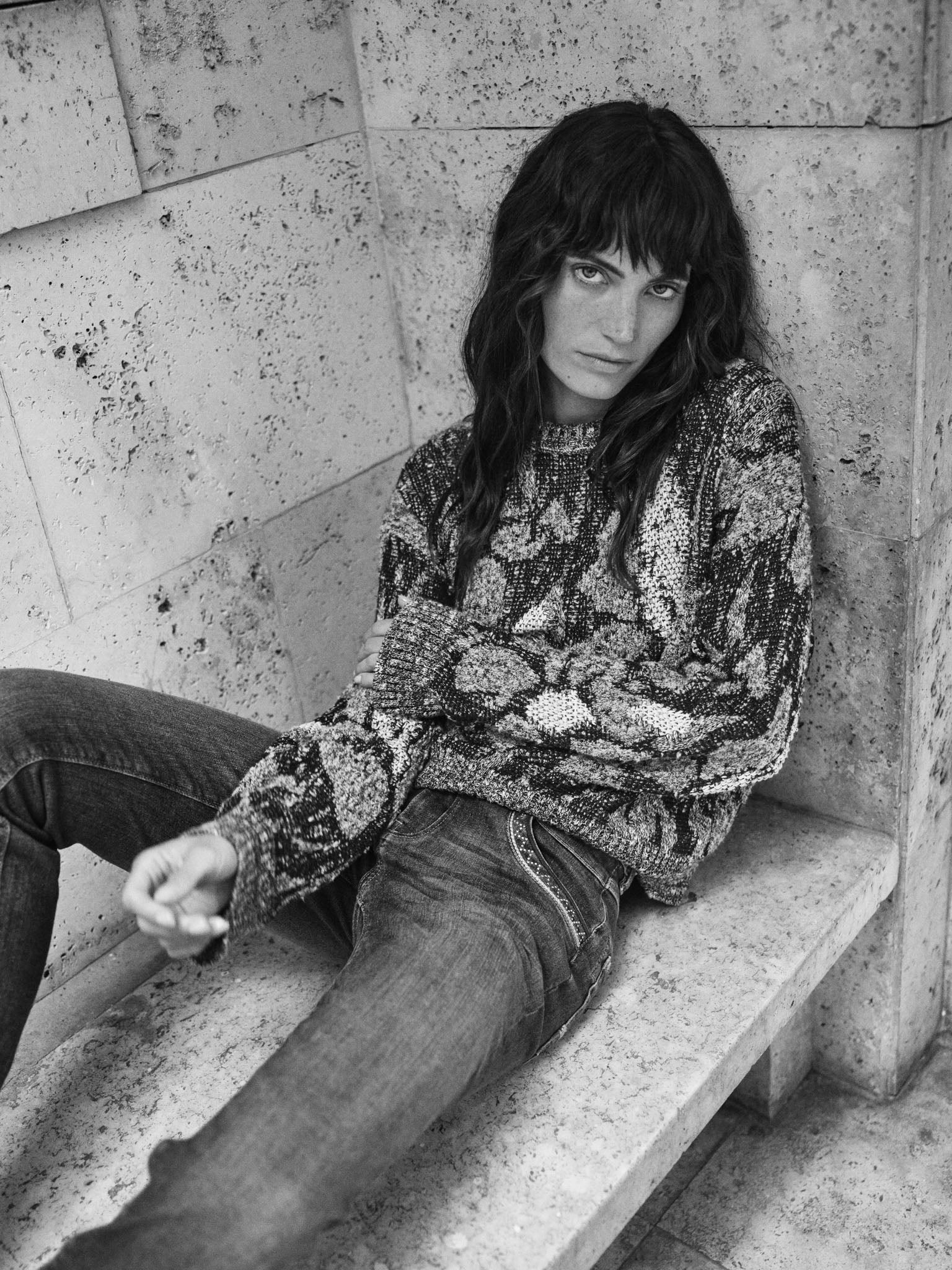 Modelshot / Crown Blue / Detail