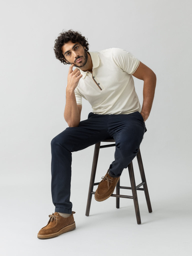 Modelshot / Navy / Detail