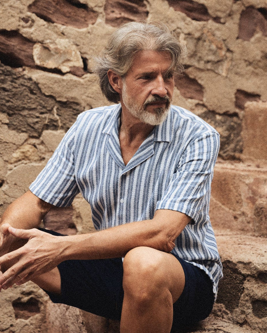 Modelshot / Salute Navy / Detail