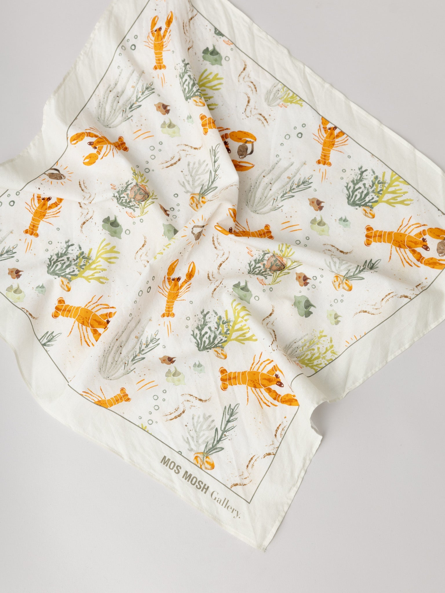 Modelshot / Ecru / Detail