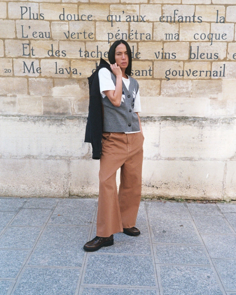 Modelshot / Foxtrot / Detail