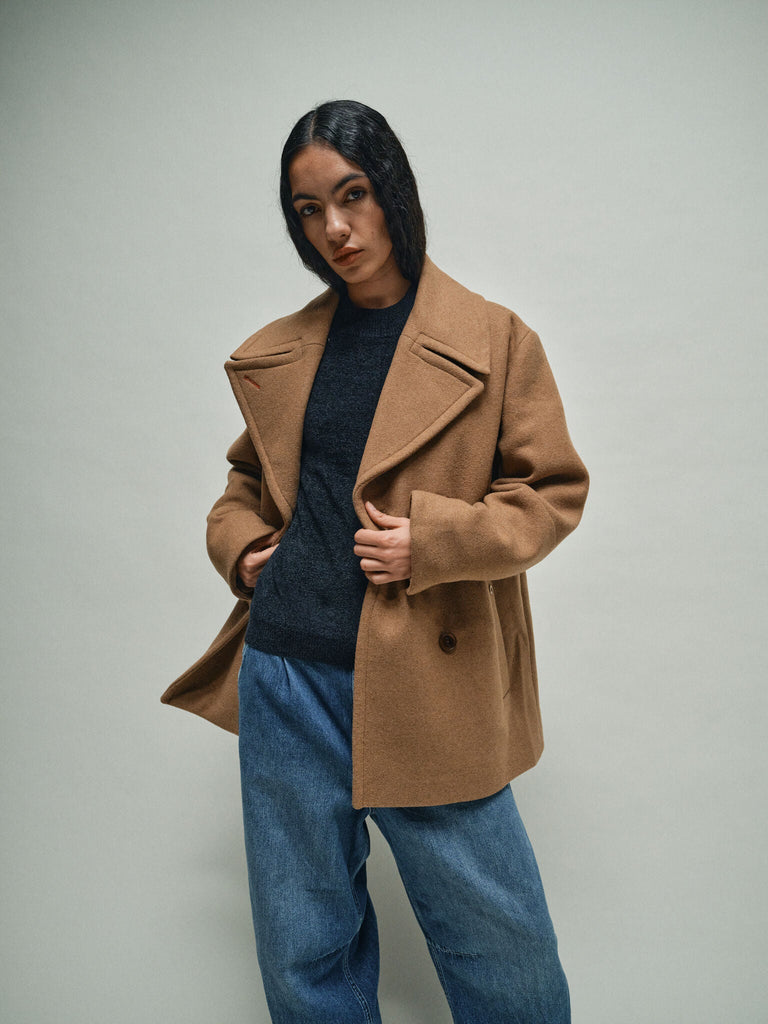 Modelshot / Foxtrot / Detail