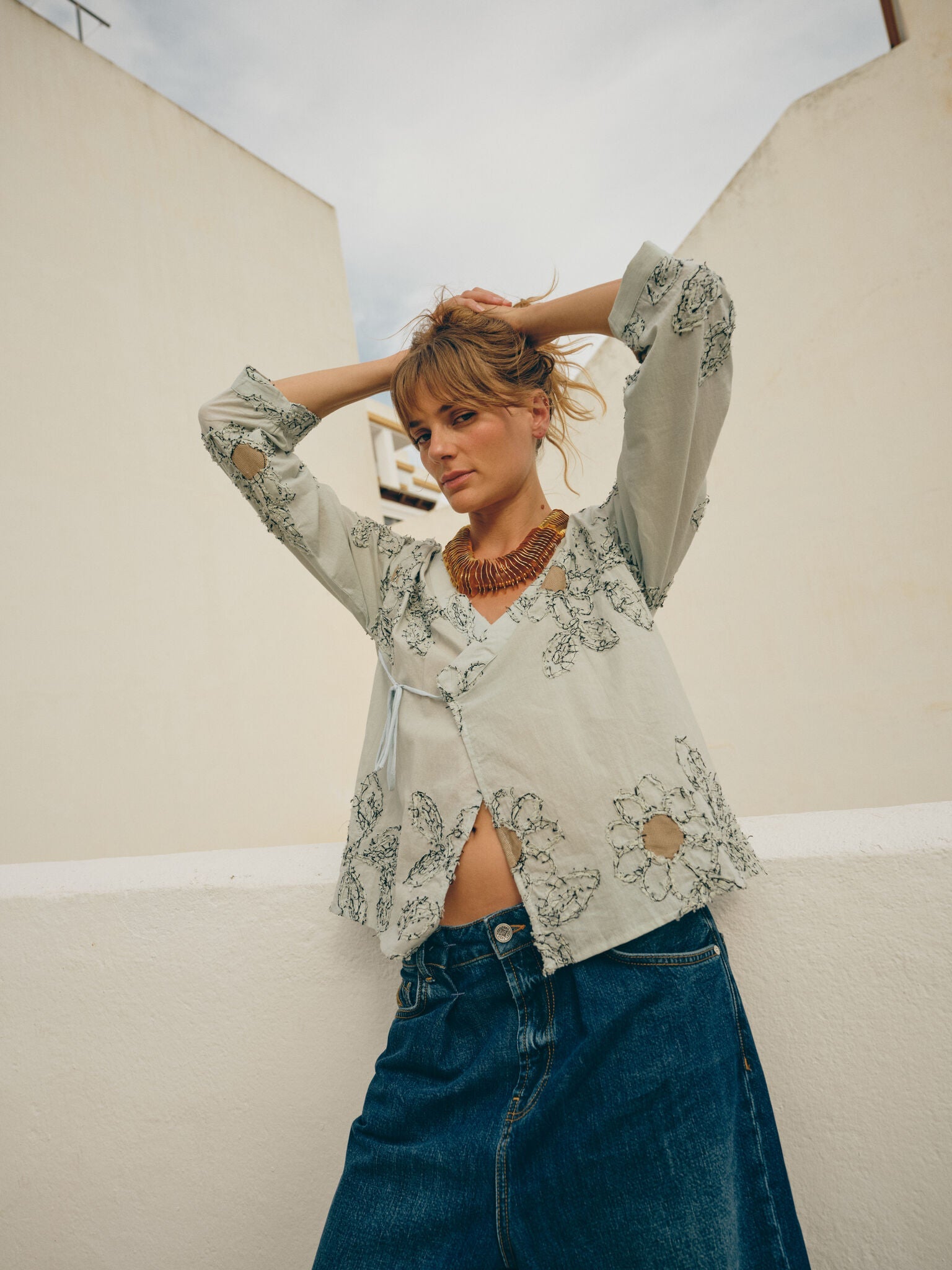 Modelshot / Dark Blue Denim / Detail