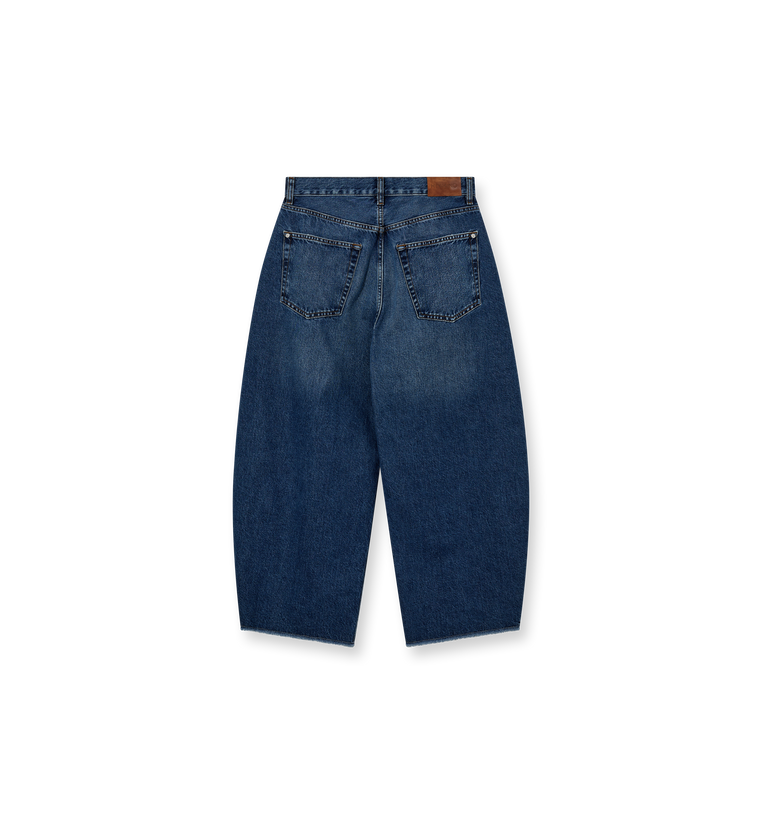 Packshot / Medium Washed Blue / Back