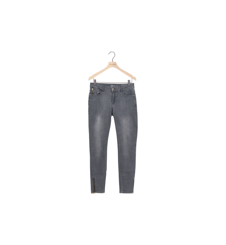Packshot / Grey Denim / ReLoved