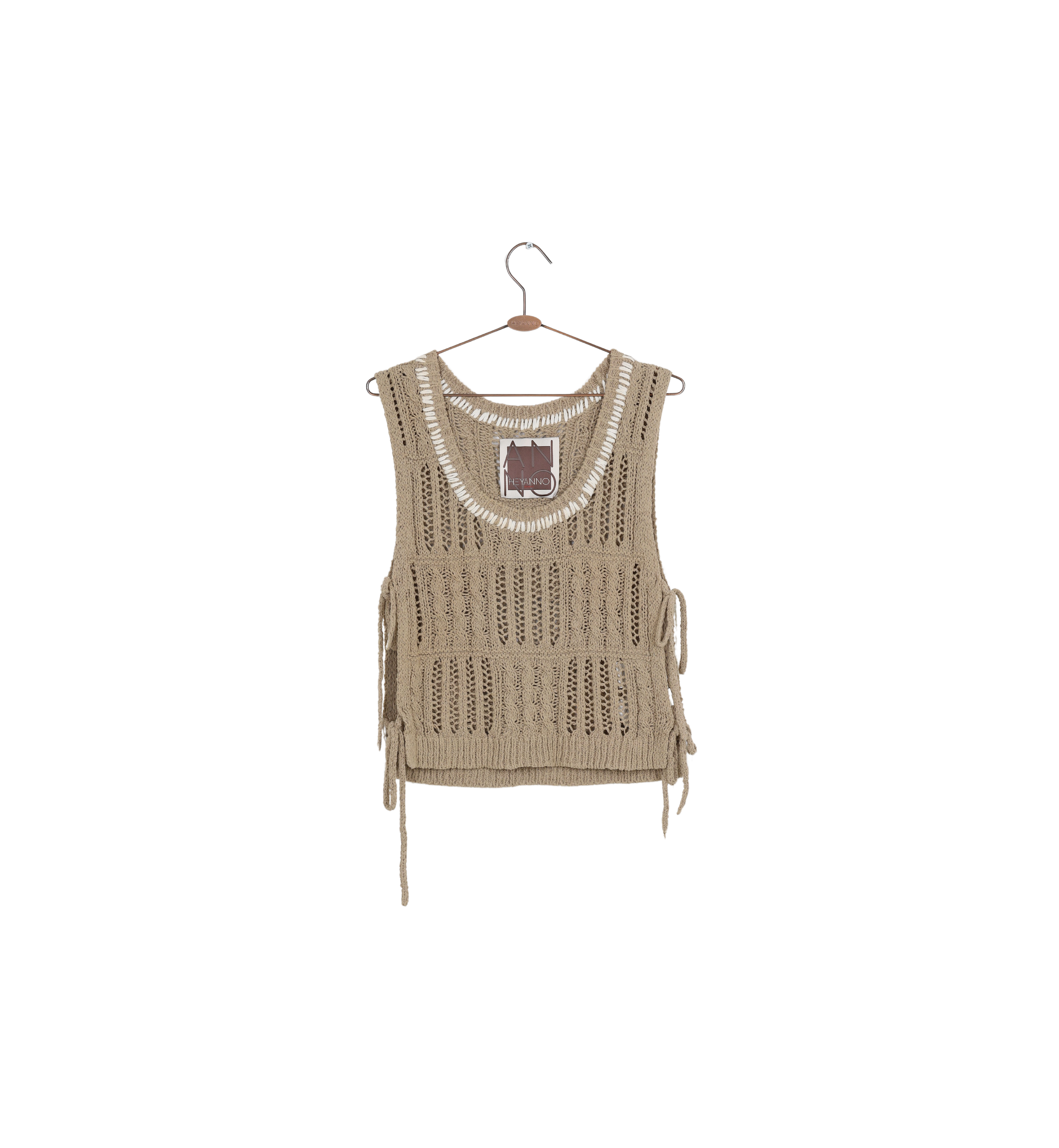 Packshot / Travertine / ReLoved