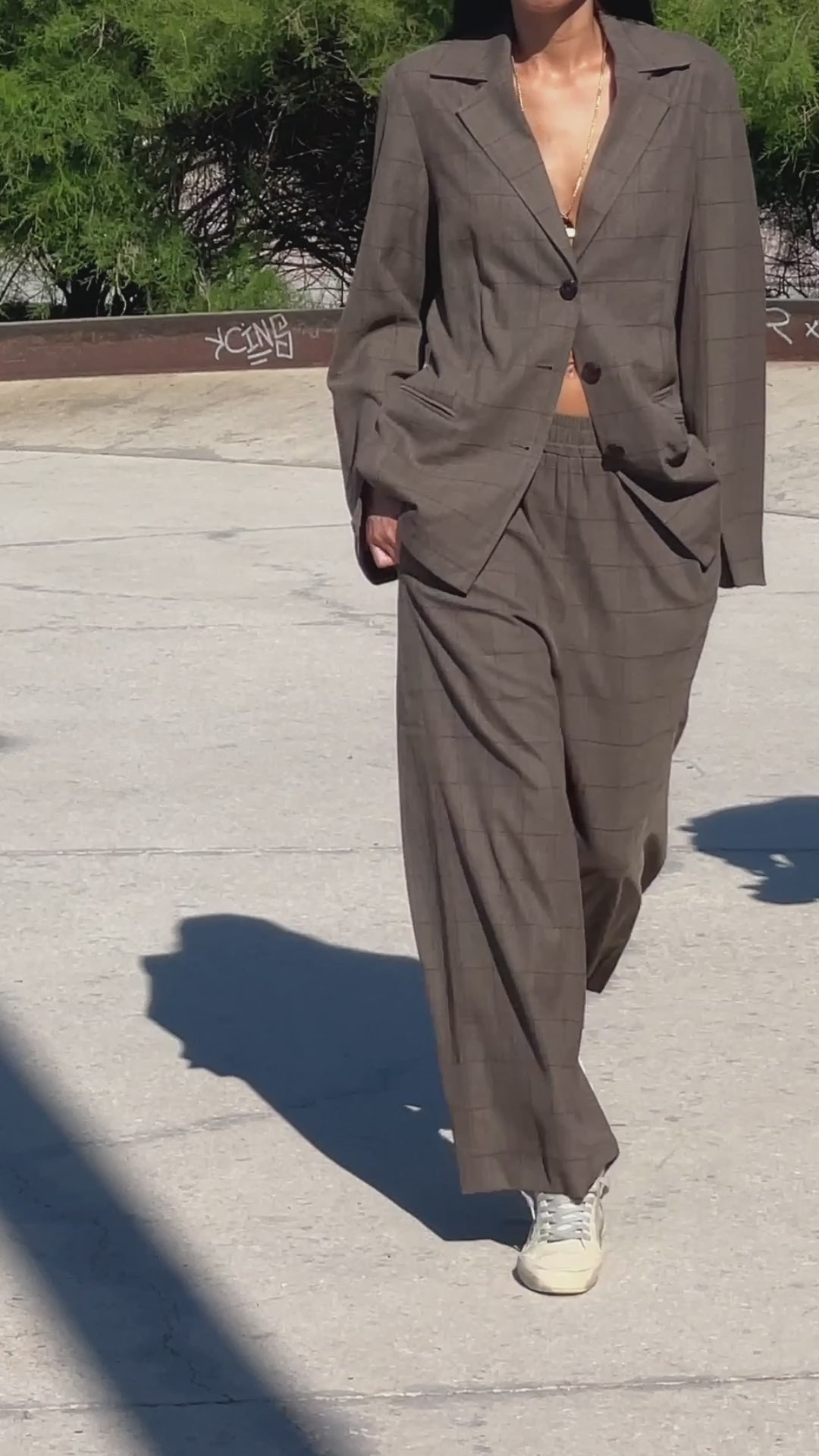 Modelshot / Bungee Cord / Detail