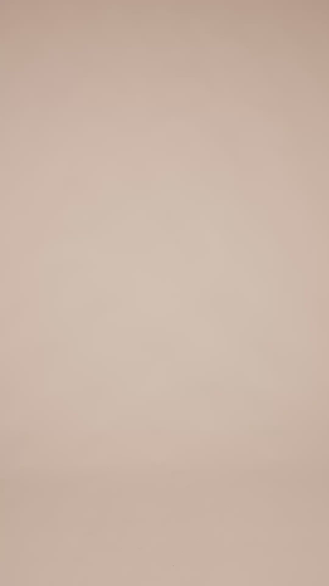 Modelshot / Pavement / Detail