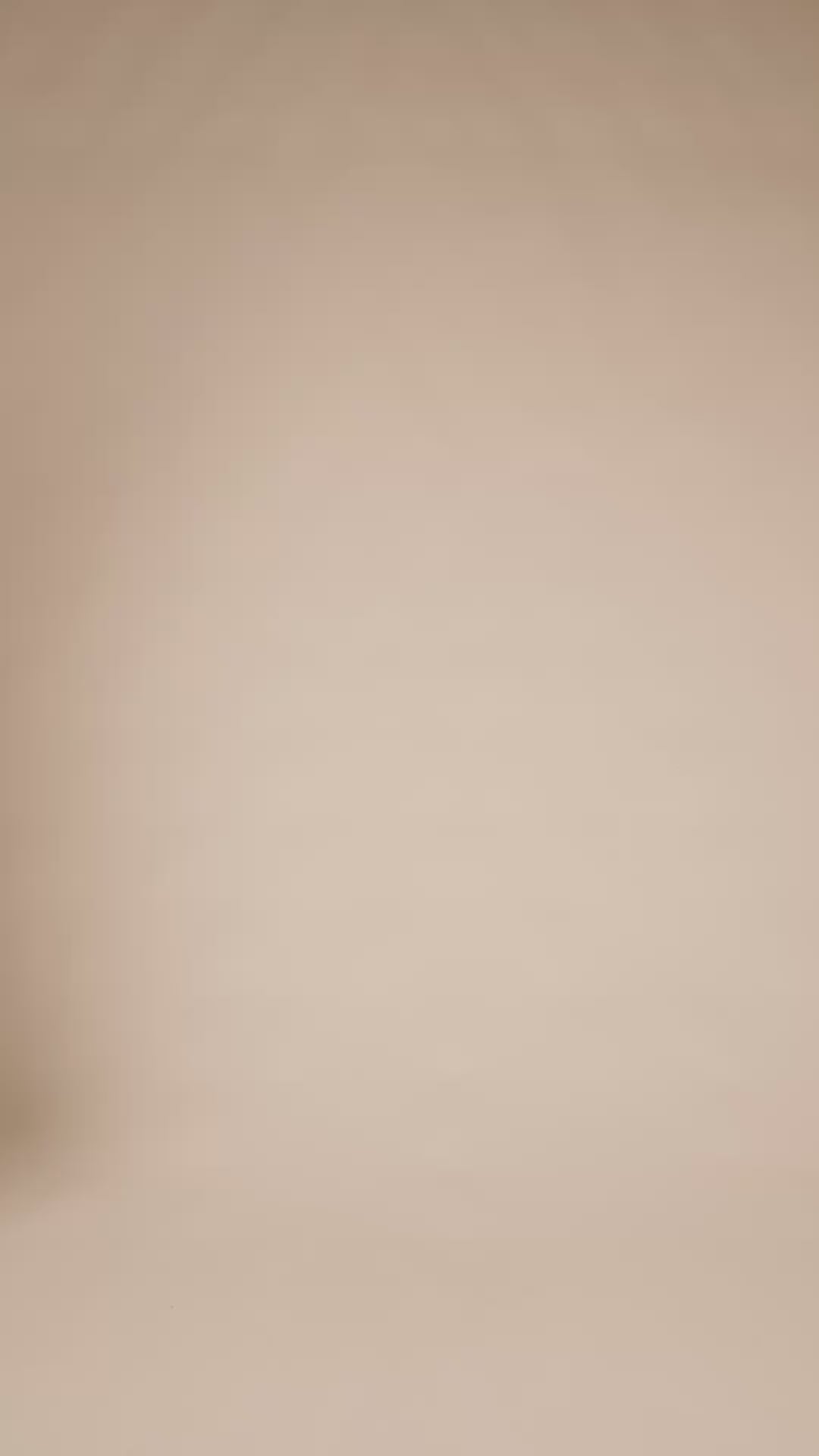 Modelshot / Quiet Gray / Detail