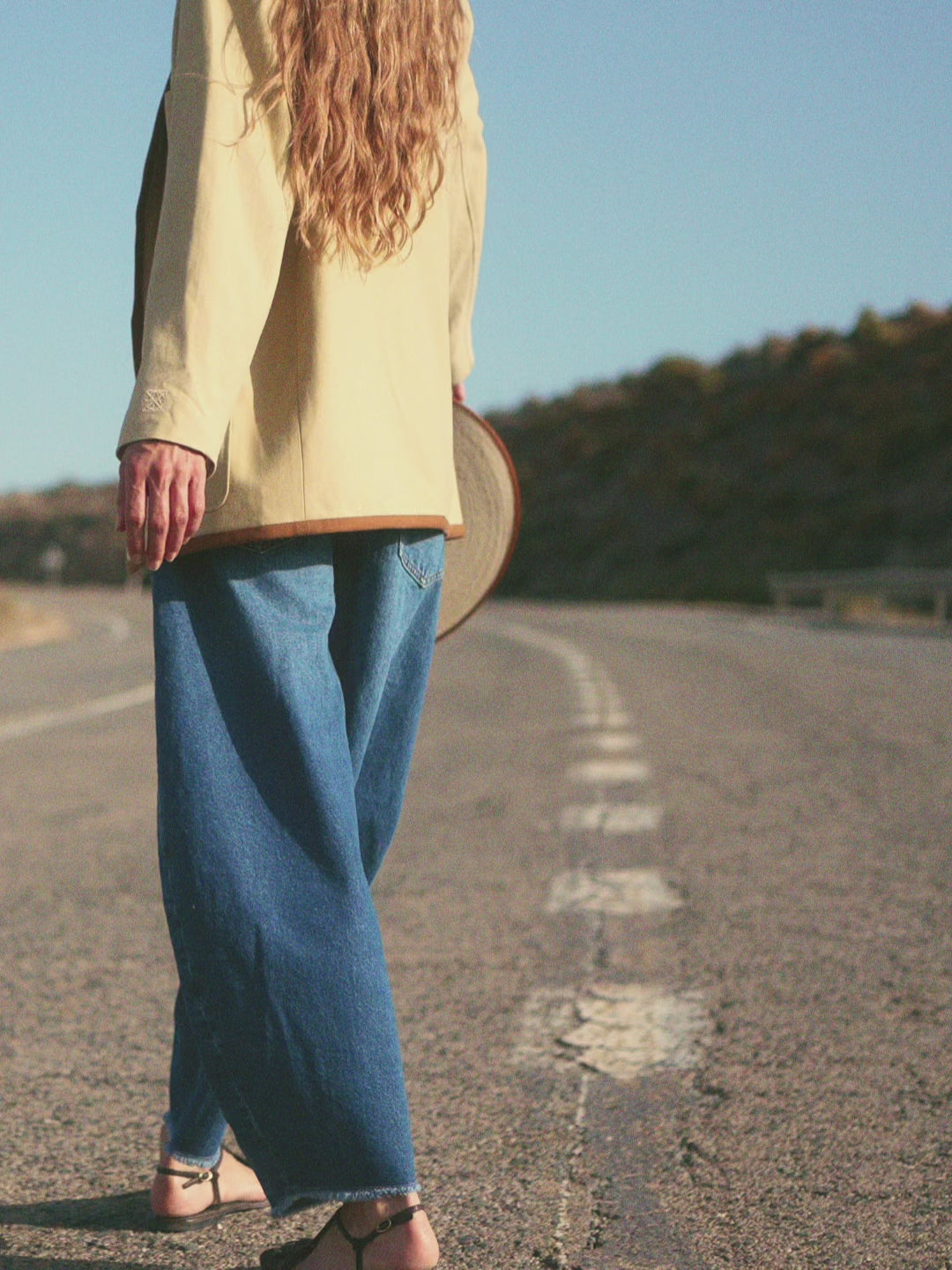 Modelshot / Medium Washed Blue / Detail