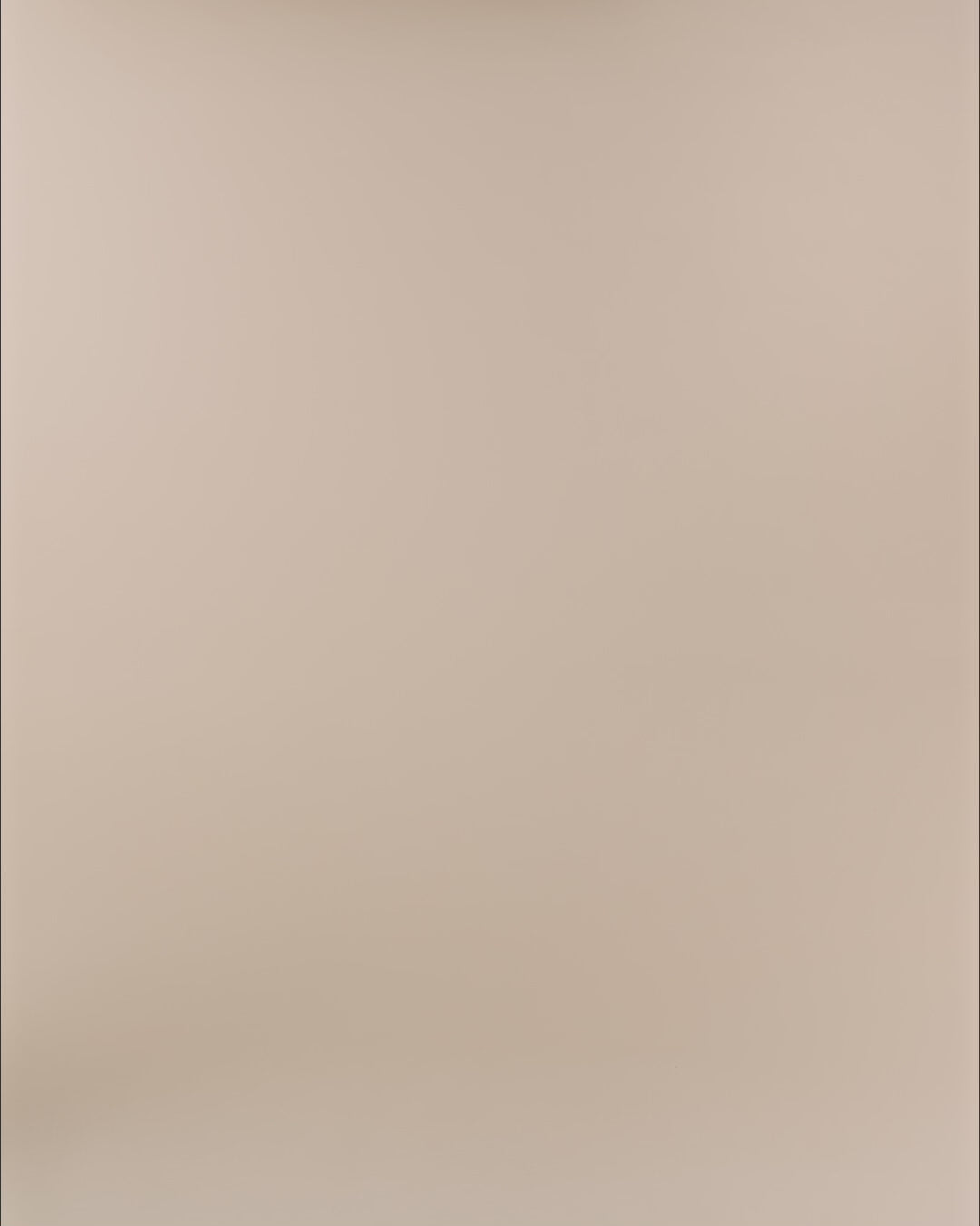 Modelshot / Black / Detail