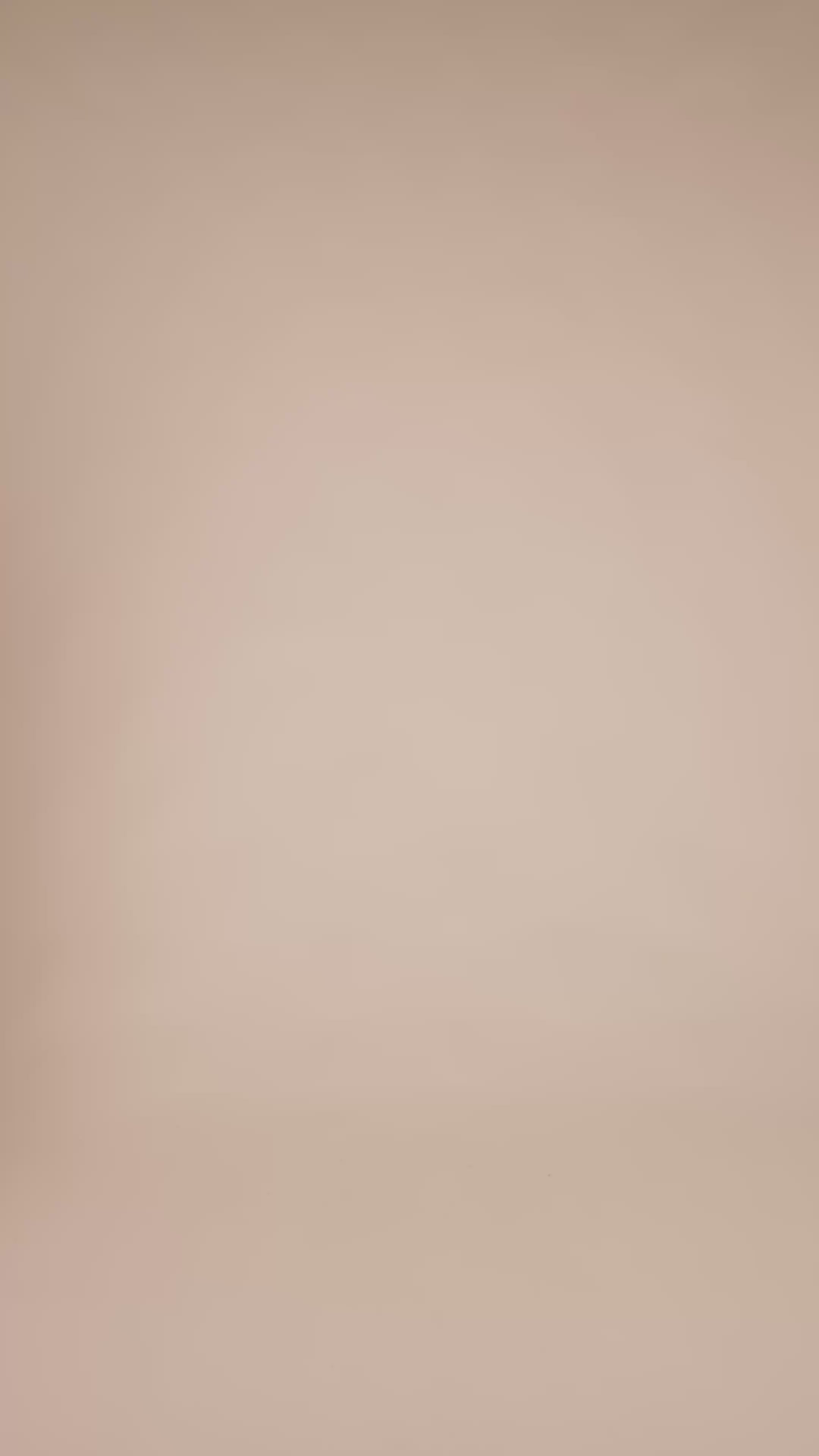 Modelshot / Burnt Ochre / Detail