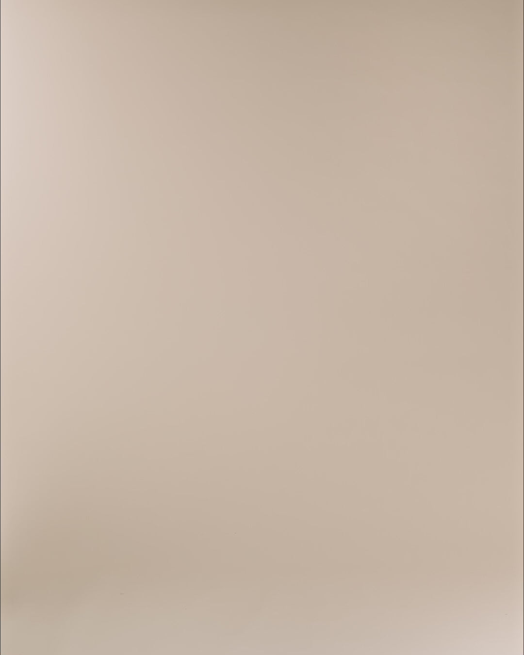 Modelshot / Black / Detail