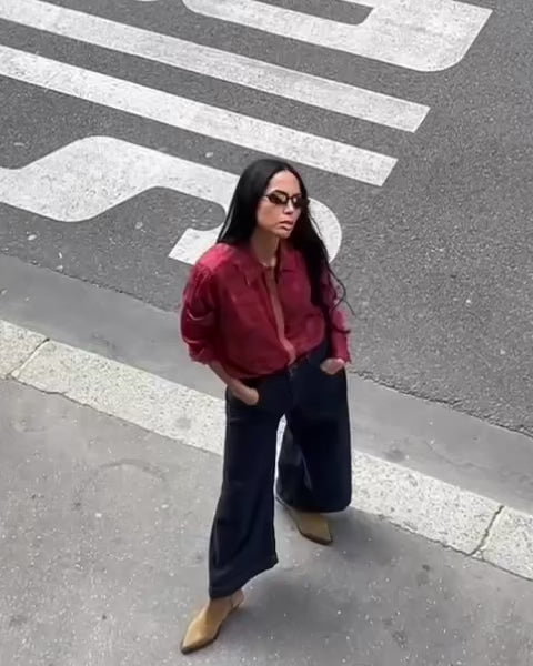 Modelshot / Burnt Brick / Detail